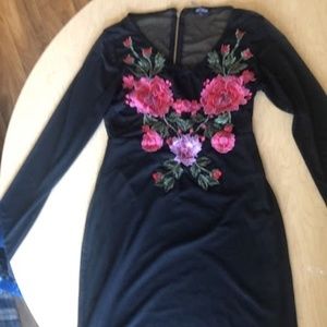 Little black dress with roses